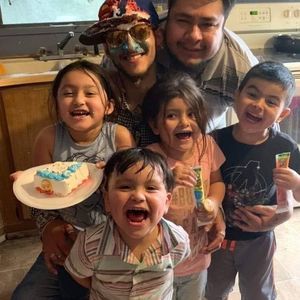 Meet your Posher, Robert